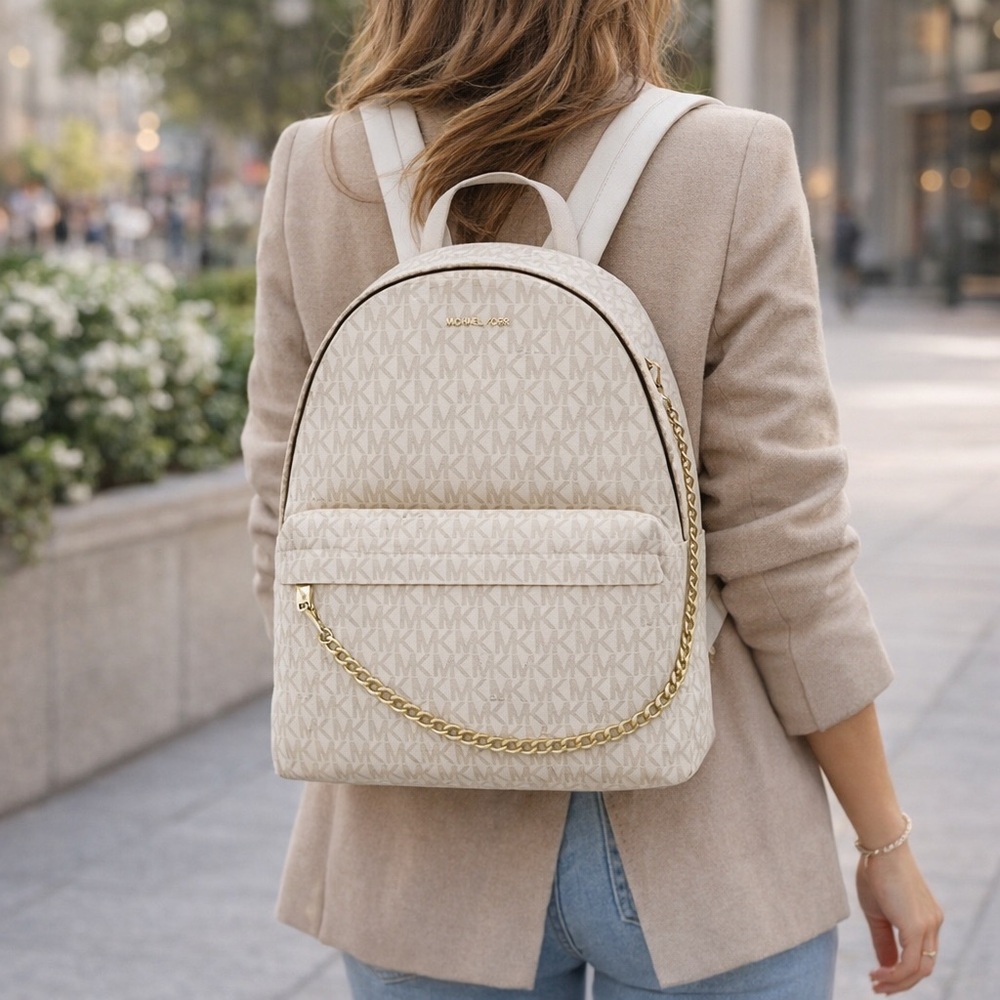 ✨ Michael Kors Slater Medium Logo Backpack Light Cream Gold Chain - NWT✨ - Picture 4 of 5